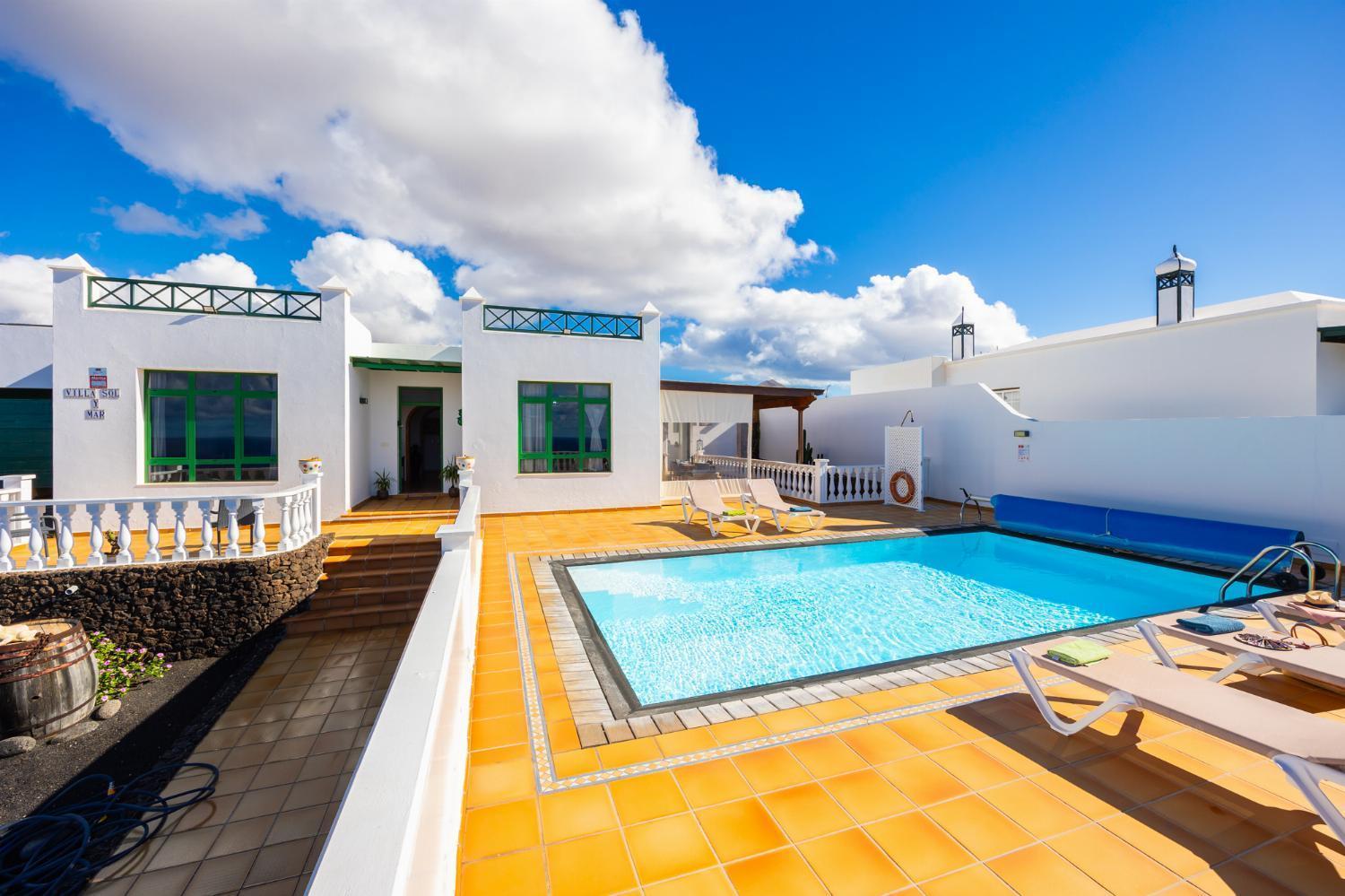 Villa Sol Y Mar Яйса Екстер'єр фото