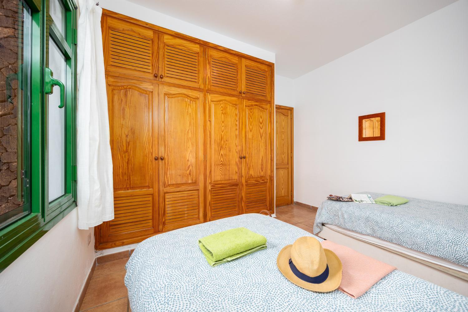 Villa Sol Y Mar Яйса Екстер'єр фото